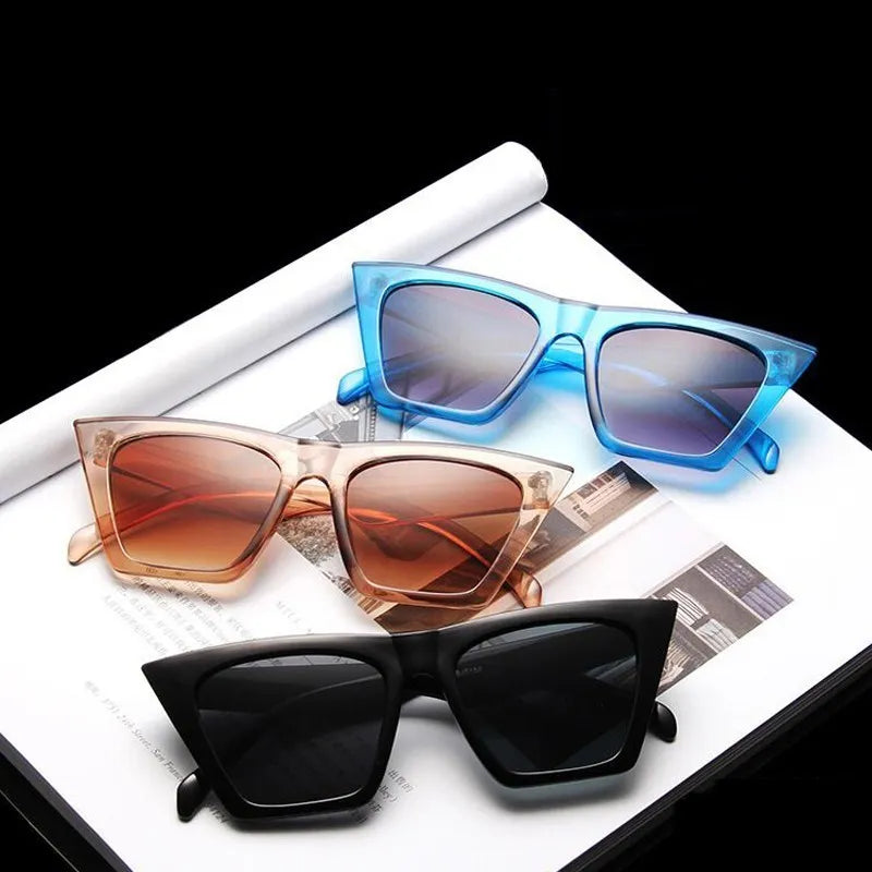 Woman Fashion Square Sunglasses
