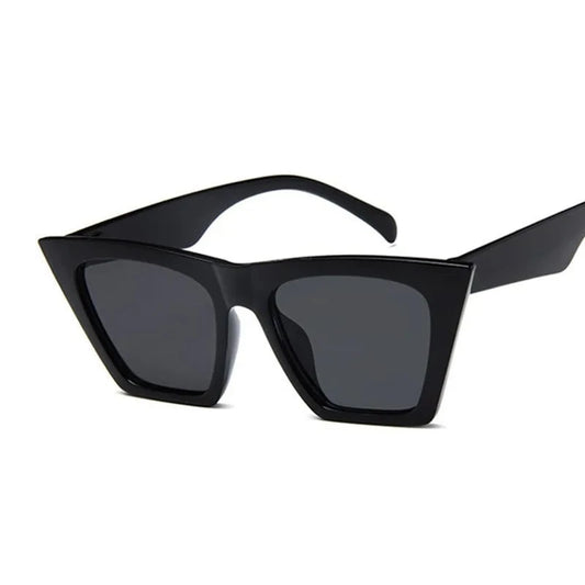 Woman Fashion Square Sunglasses
