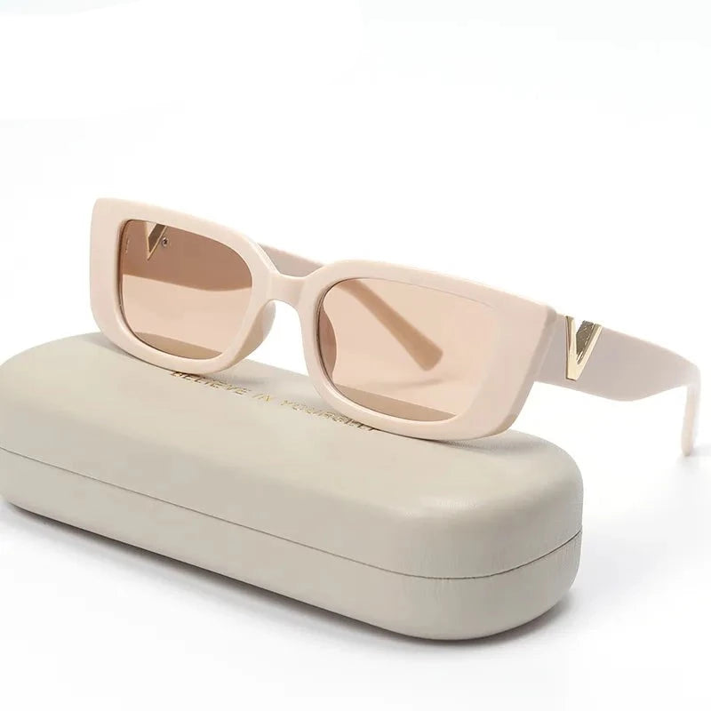 Retro Small Frame Cat Eye Sunglasses