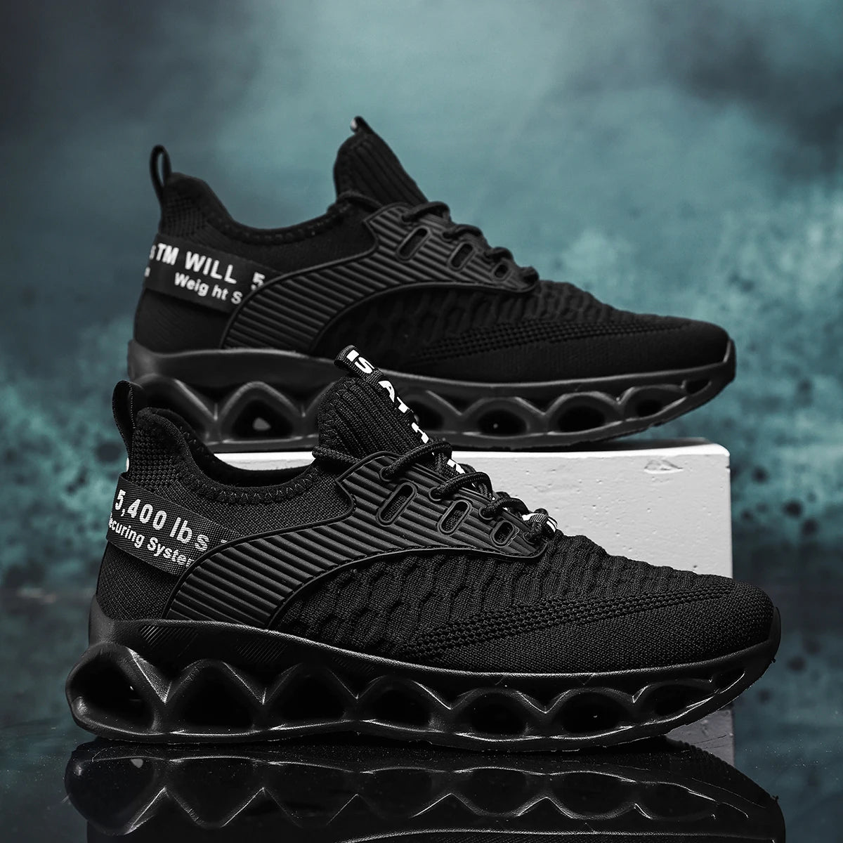 comfortable flat running shoes