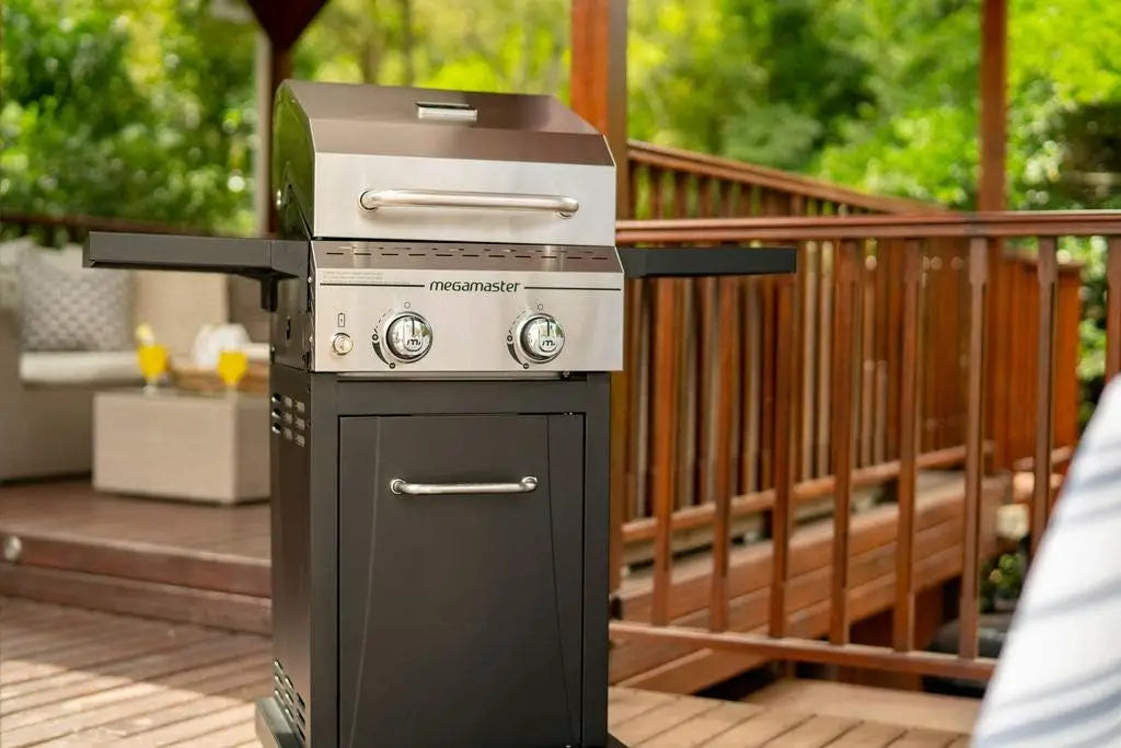 2-Burner Propane Barbecue Gas Grill with Foldable Side Tables