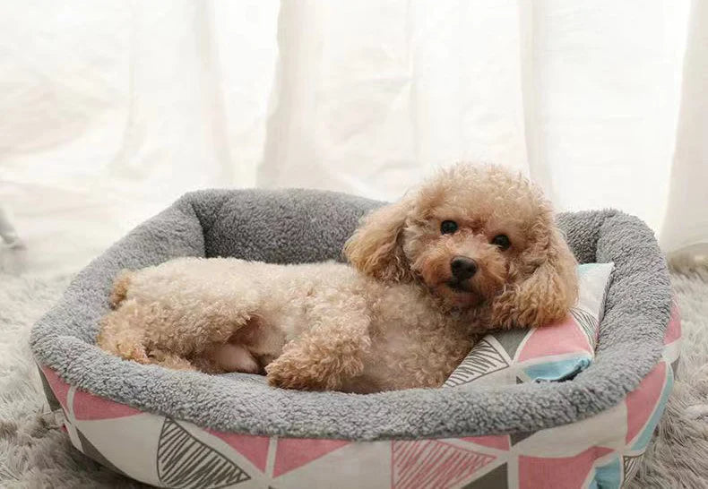 Warm Winter Kneel Dog Bed