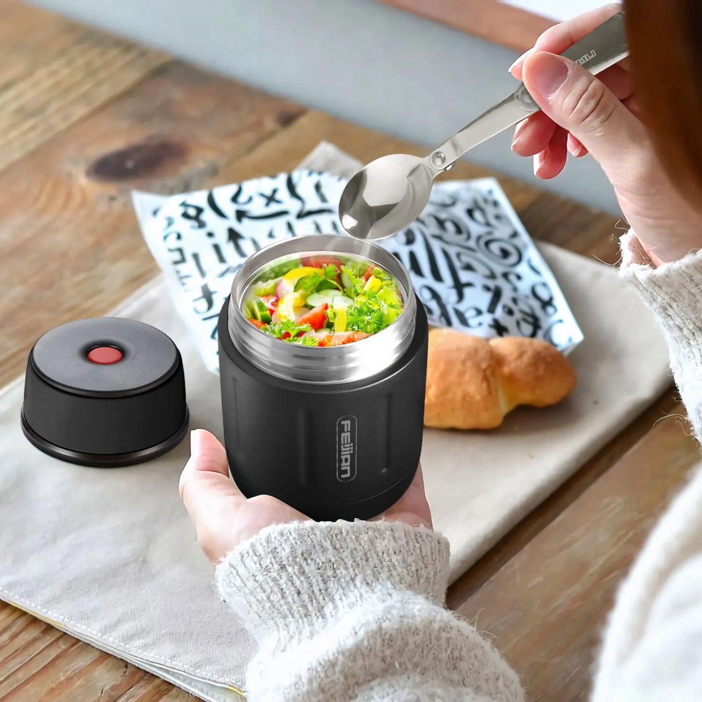 750ml/25oz Thermos Durable Lunch Box