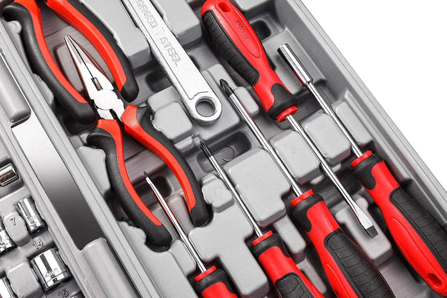 205 Piece Sockets Tool Set