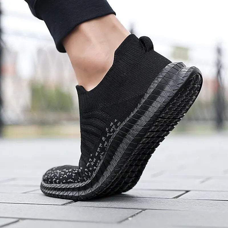Men Breathable Walking Shoes
