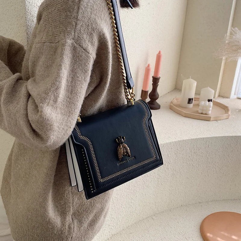 Women Retro Bee Handbag