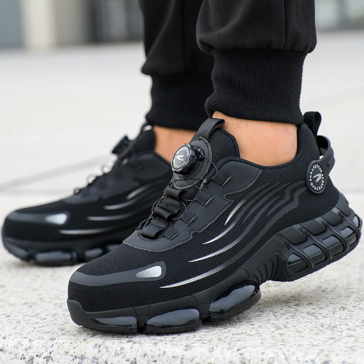 Rotary Button Adjustable Shoes
