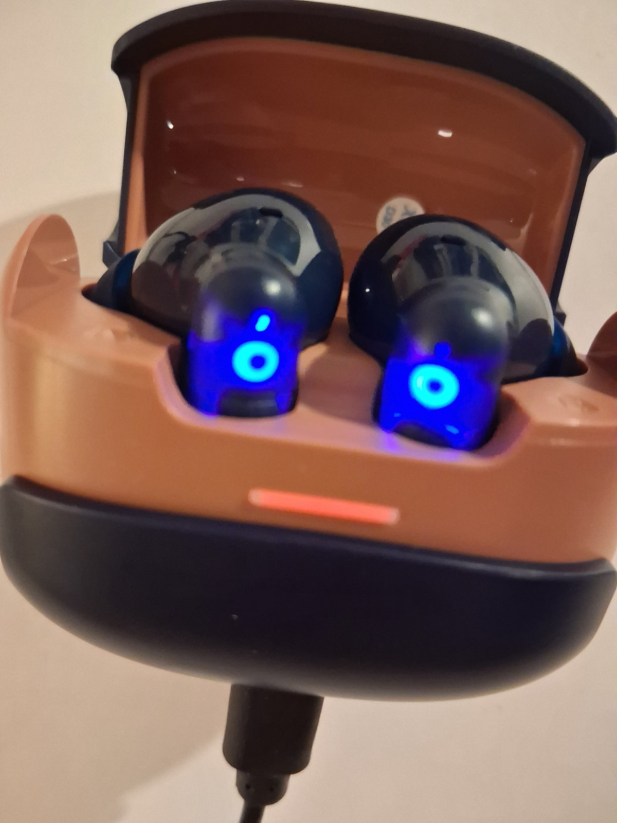 nextGEN Hybrid AI AirPods