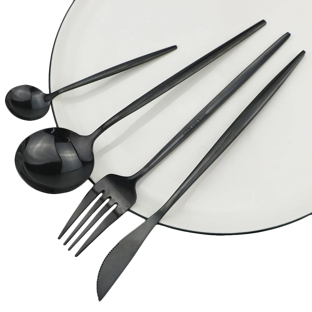 30pcs Black Gold Dinnerware Silverware Set