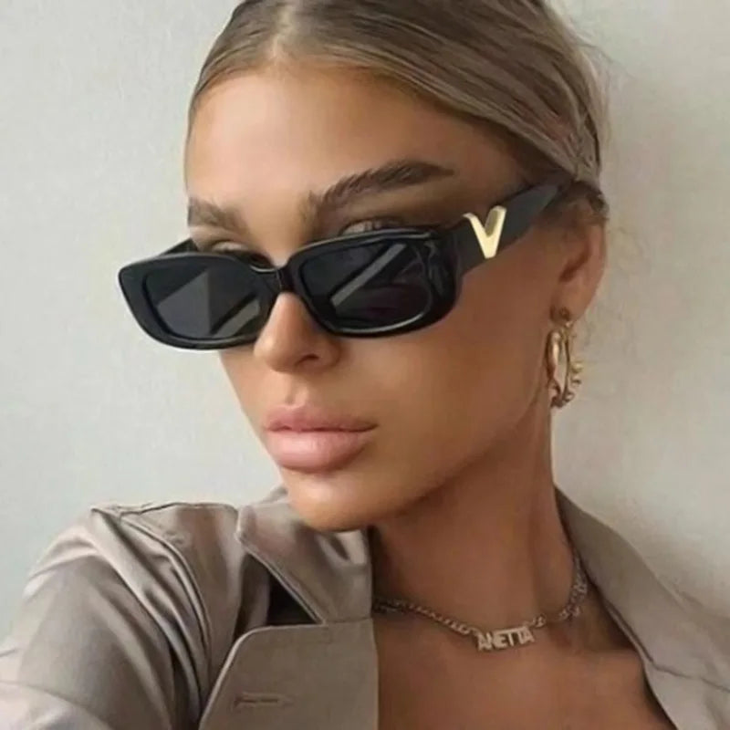 Retro Cool Small Frame Cat Eye Sunglasses