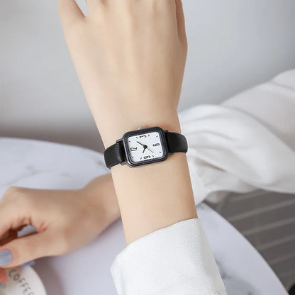 Women Casual Leather Wristwatch