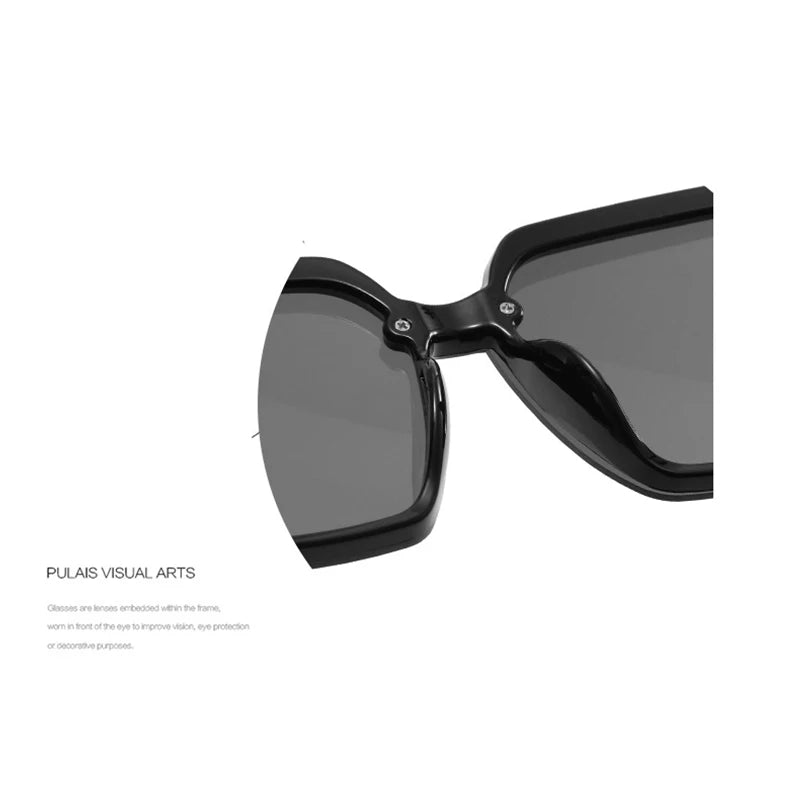 Letter D Square Frame Sunglasses