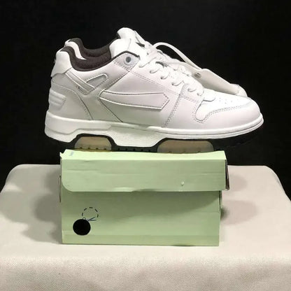 Fashion Slim Arrow Sports shoes