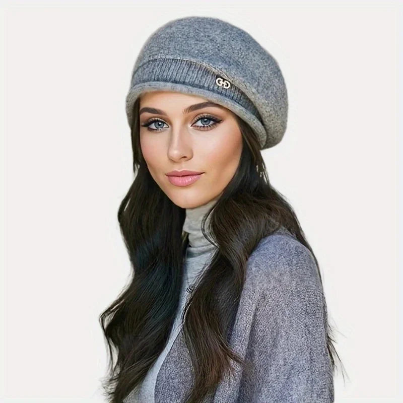Women's Stretchy Fleece Beanie Hat with Pocket
