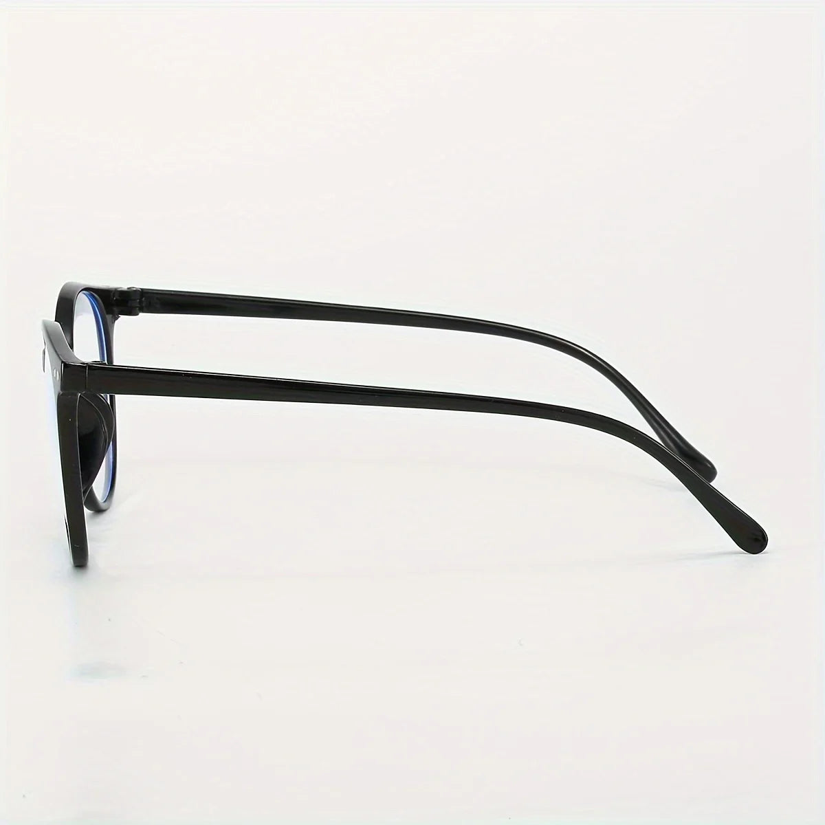 Women'S Retro Oval Frame Fashion Glasses - Black Plastic PC Frame with Metallic Studs （0 degrees, no glasses case included）