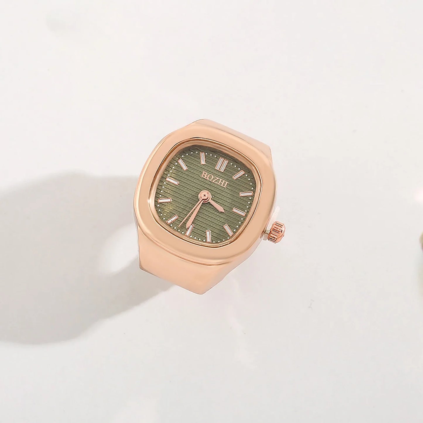 Creative finger ring watch mini quartz watch adjustable time watch ring simple stylish punk watch ring personalized mini clock